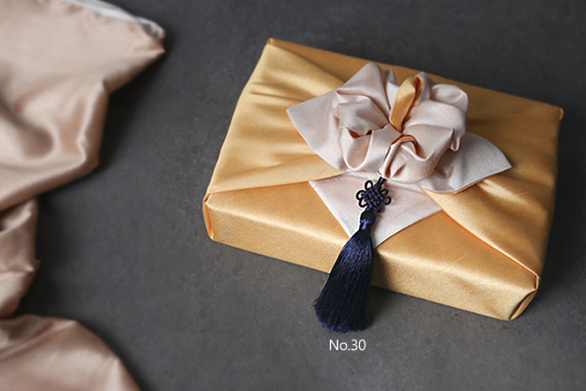 Traditional Korean Accessory Tassel Norigae Craft Silk Pendant Charm Gift Wrapping